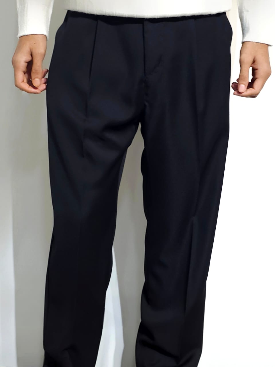 Men's Relaxed Fit Pleated Trousers – Classic Tailored Pants