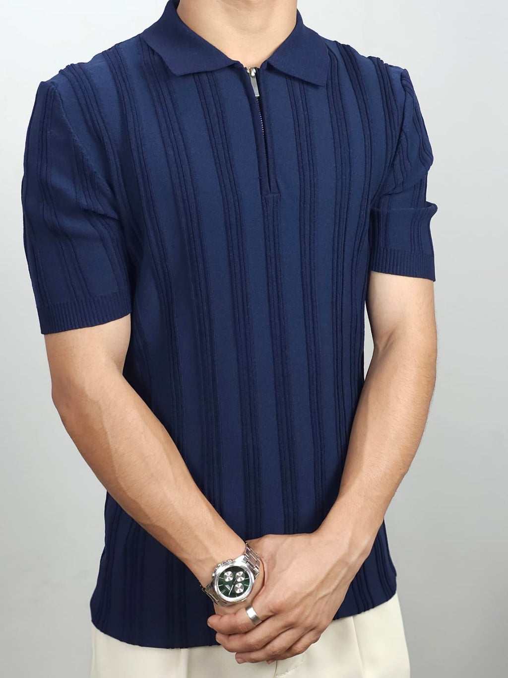 Men’s Signature Ribbed Knit Zip Polo – Tailored Fit
