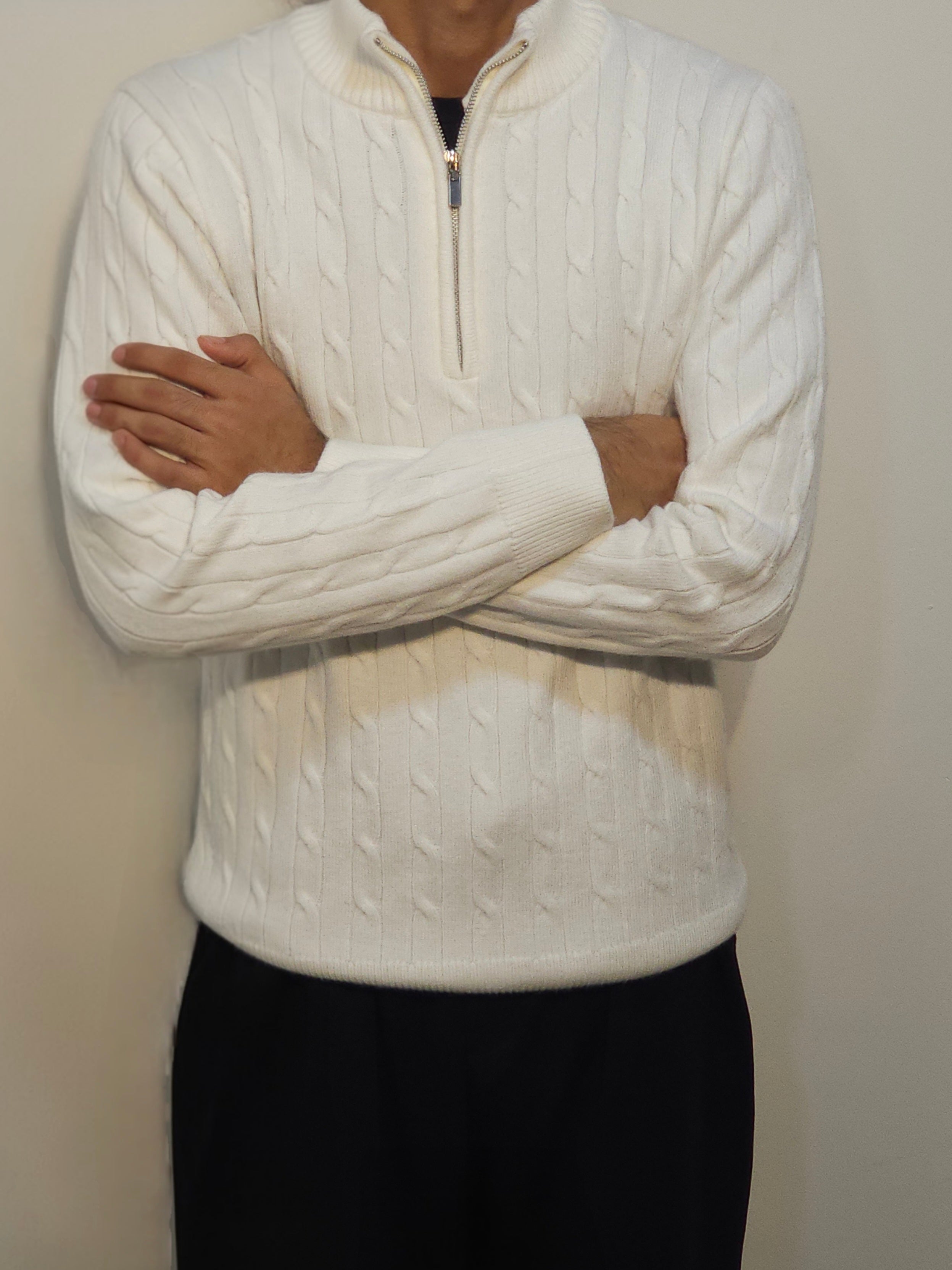 Men,s Classic Cable Knit Half-Zip Sweater